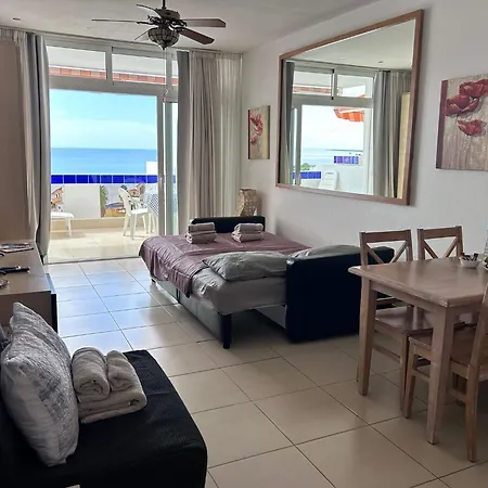 Azahara Playa Vistas - - Playa De Americas Appartement